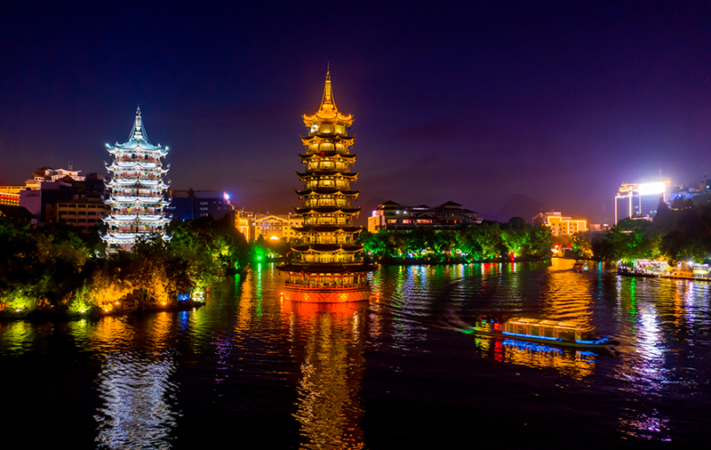 China-Travel-Agency-Two-Rivers-Four-Lakes-Guilin.jpg